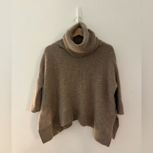 360 cashmere turtleneck sleeve cashmere sweater in tan